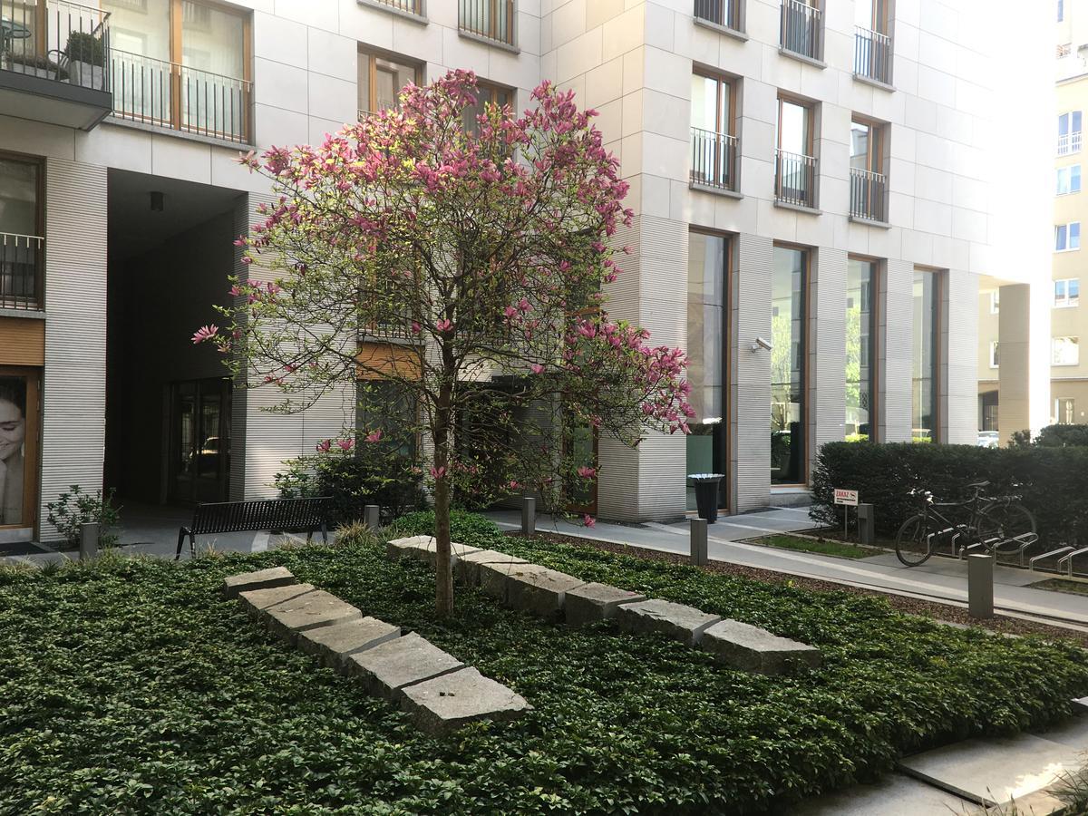 Comewa Apartments Varşovia Exterior foto